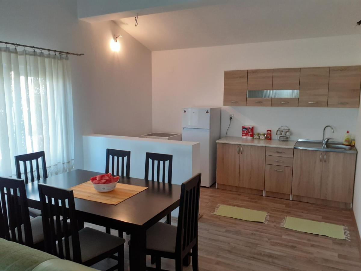 Apartment Vuk I Novak Ulcinj Exteriér fotografie