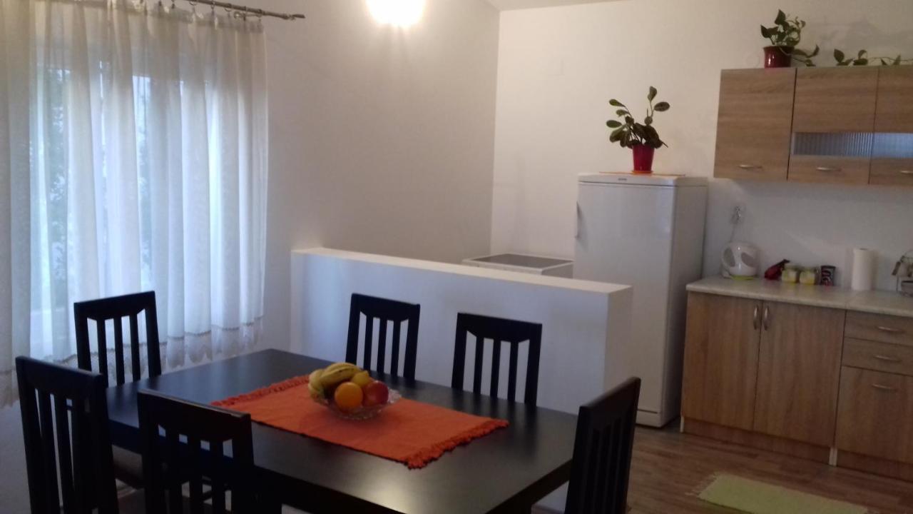 Apartment Vuk I Novak Ulcinj Exteriér fotografie